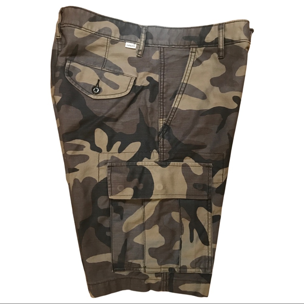Levi’s Camouflage Cargo Shorts